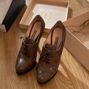 Prada pump